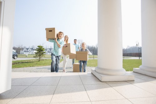 Useful box sizes and packing materials for fragile and heavy items in Uxbridge